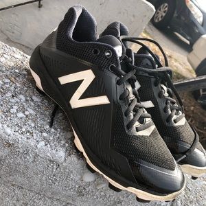 New Balance Baseball Cleats size 9